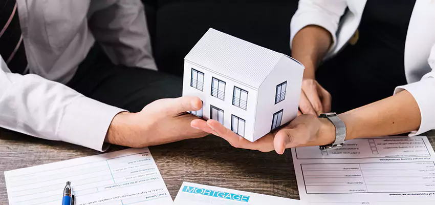 How We Determine Your Sell House for Cash Offer in Ronkonkoma, New York?