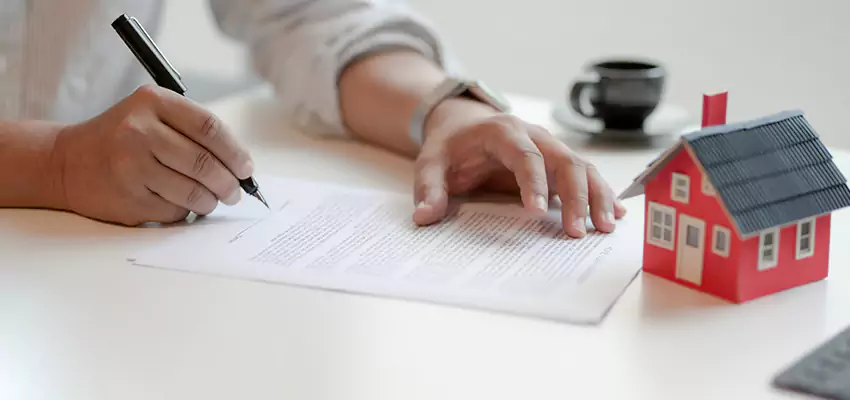 How We Calculate Your Sell House in Foreclosure Offer in Ronkonkoma, New York?