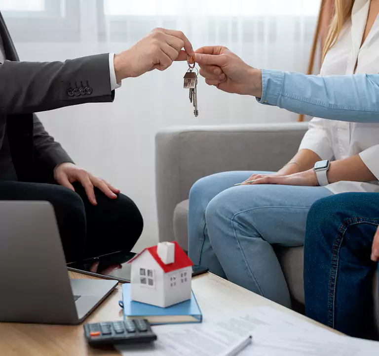 The Top Notch Company to Sell House in Rough Neighborhood for Cash in Ronkonkoma, NY